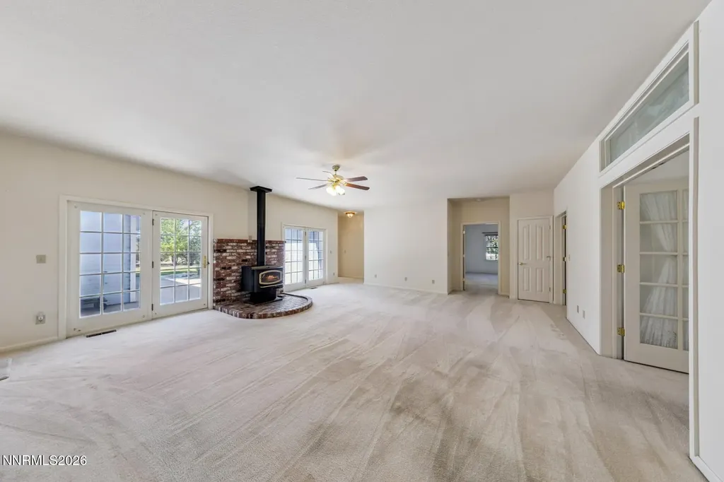 1049 Kimmerling Gardnerville NV 89460