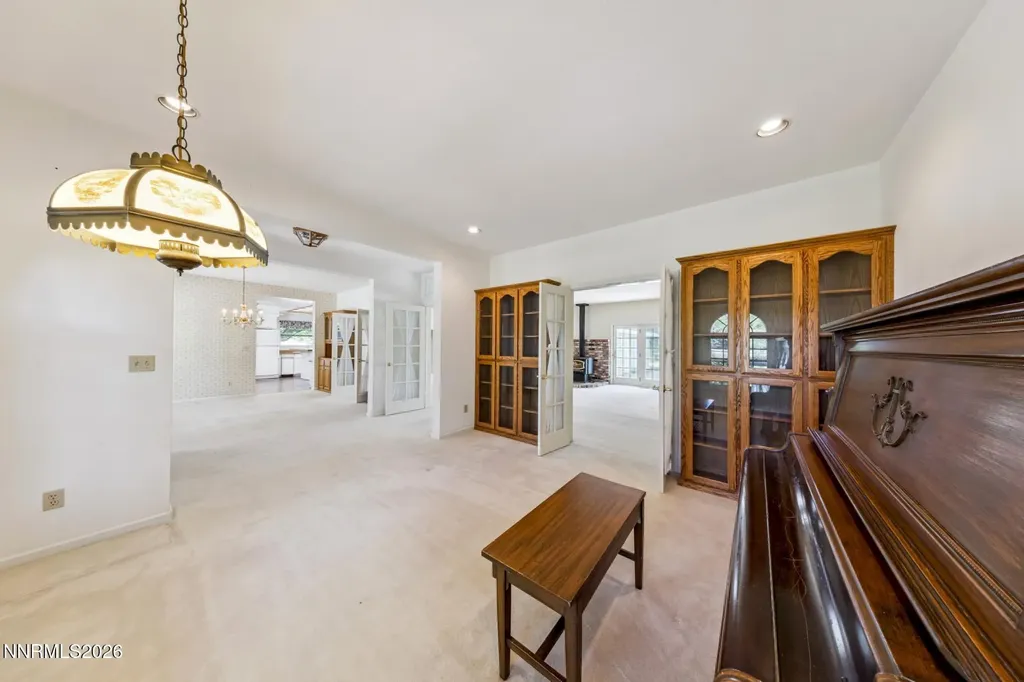1049 Kimmerling Gardnerville NV 89460