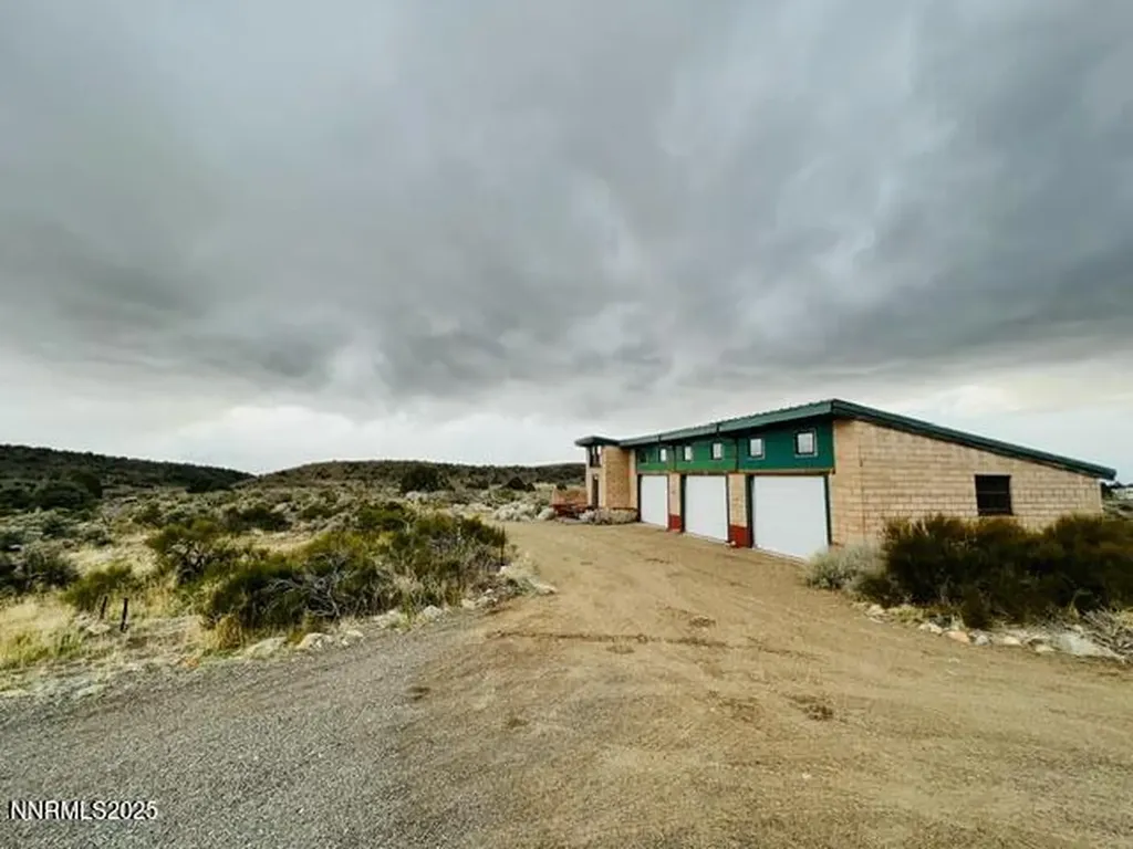 1580 Sunrise Pass Minden NV 89423