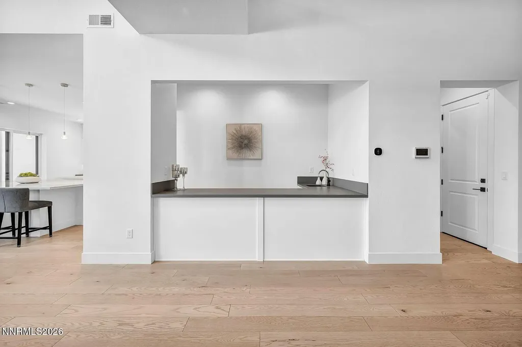 5445 Side Saddle Reno NV 89511