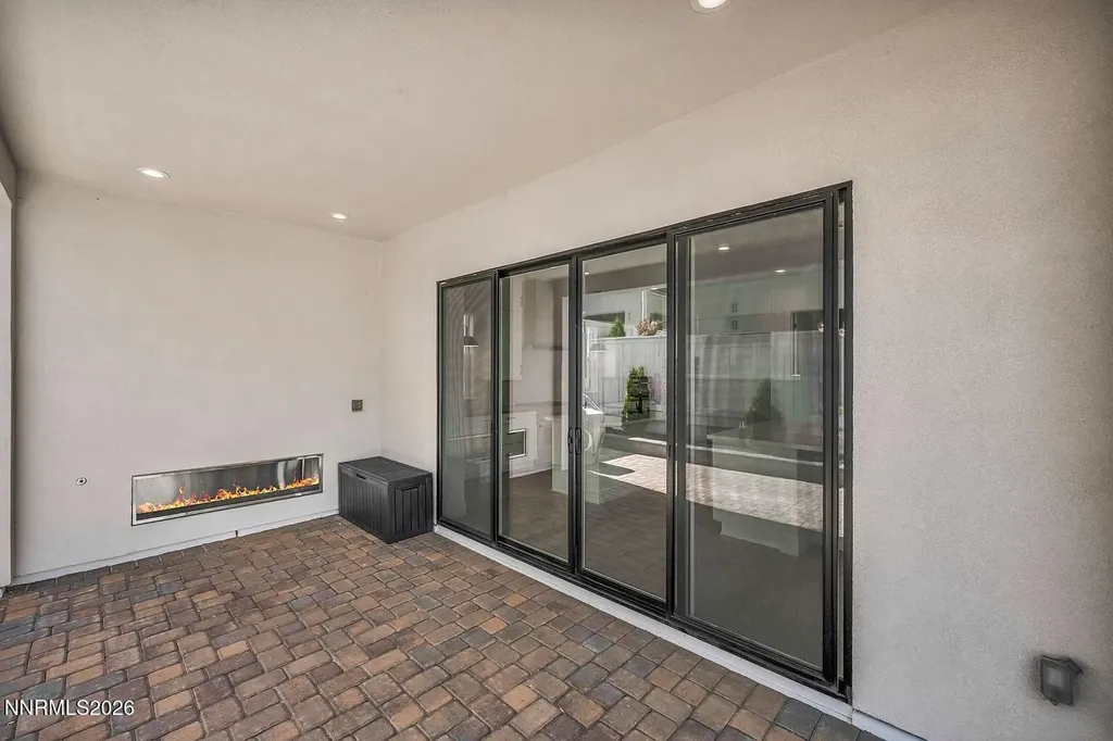 5445 Side Saddle Reno NV 89511