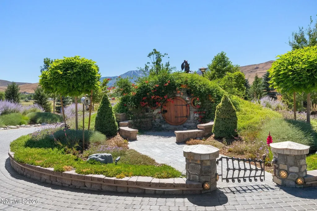 515 Rhodes Reno NV 89521
