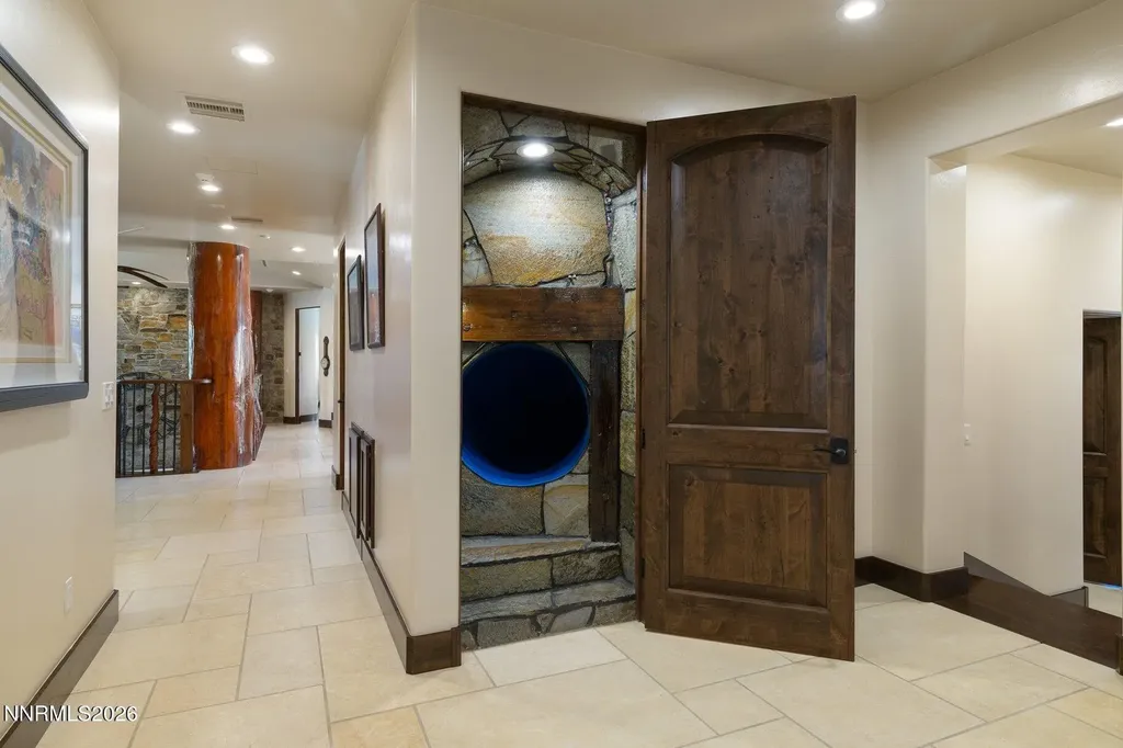 515 Rhodes Reno NV 89521