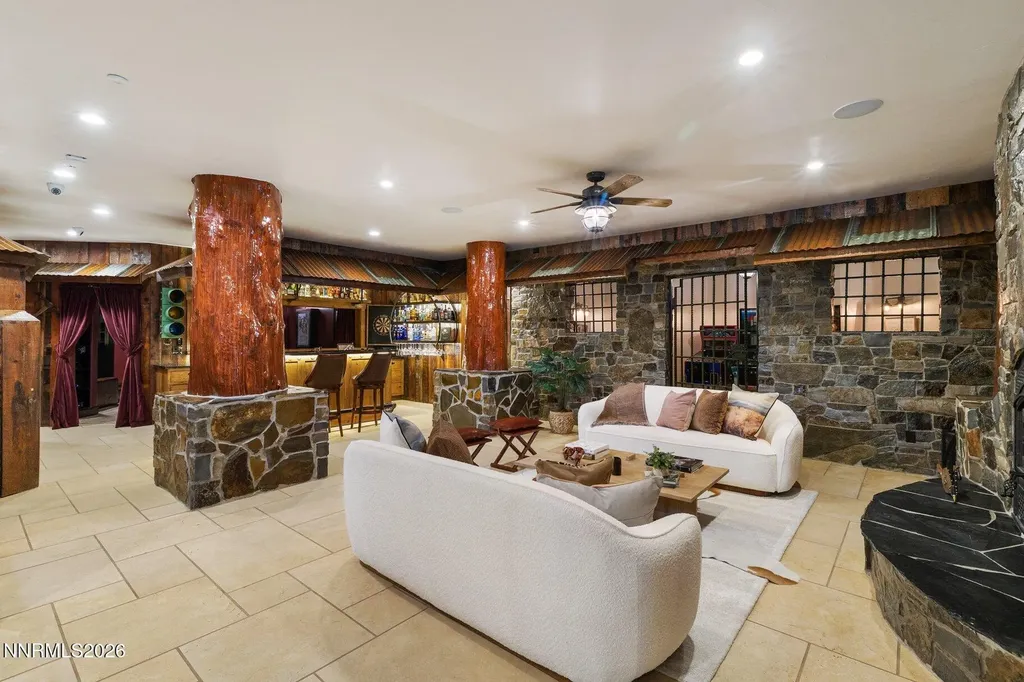 515 Rhodes Reno NV 89521