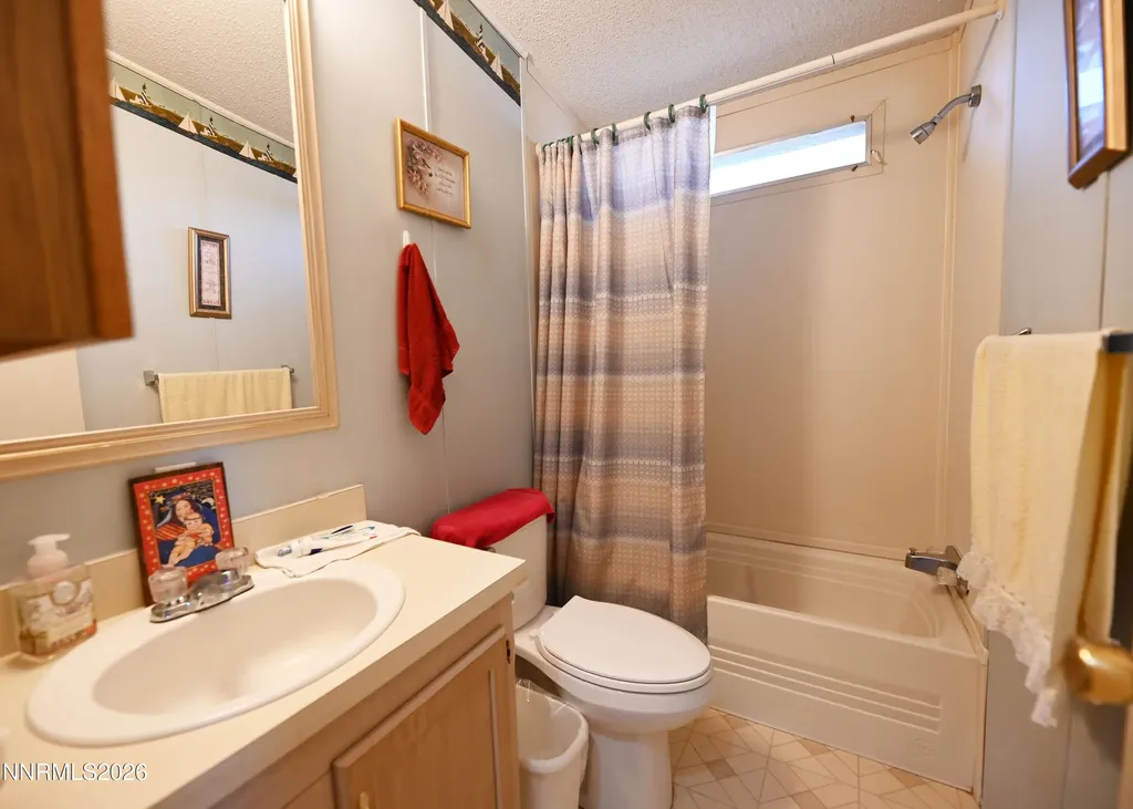 3614 Cherry Silver Springs NV 89429