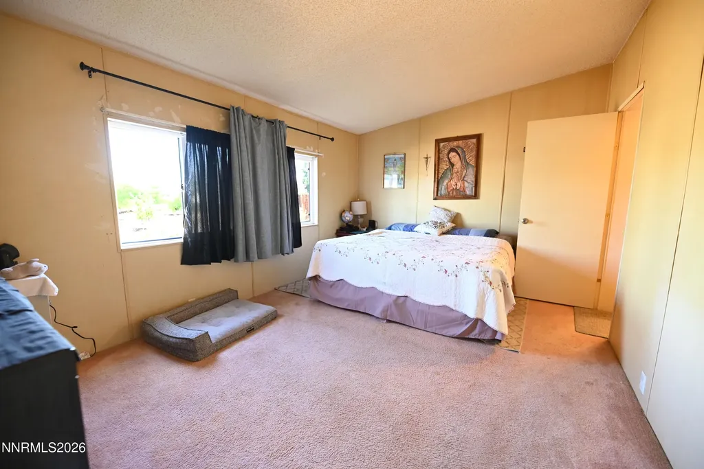 3614 Cherry Silver Springs NV 89429
