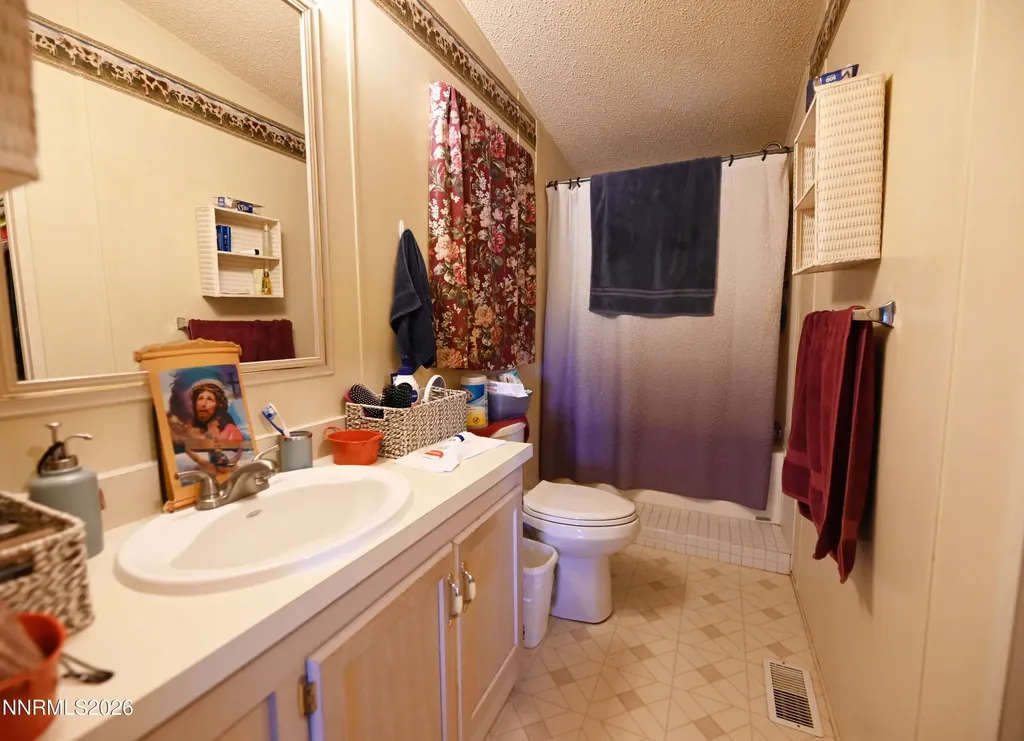 3614 Cherry Silver Springs NV 89429