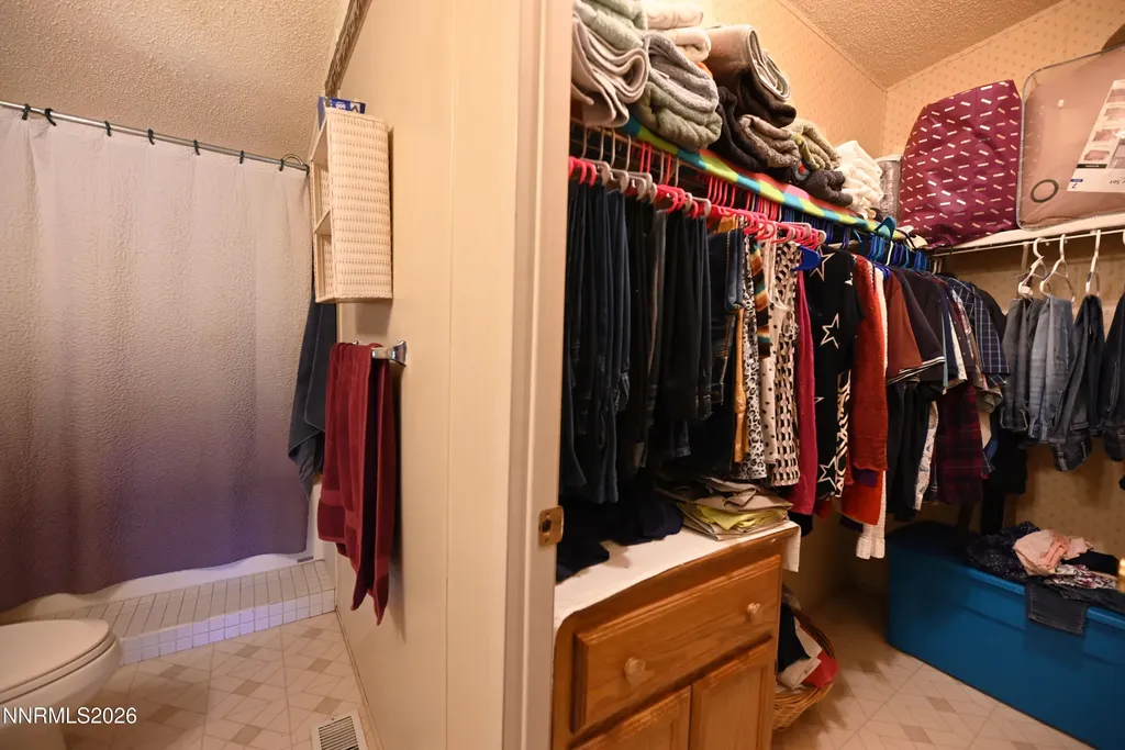 3614 Cherry Silver Springs NV 89429