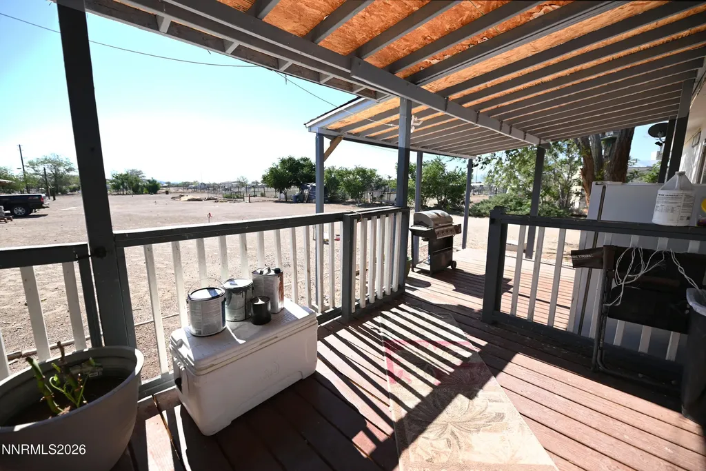 3614 Cherry Silver Springs NV 89429