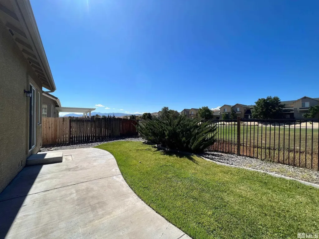 5555 Sawgrass Sparks NV 89436