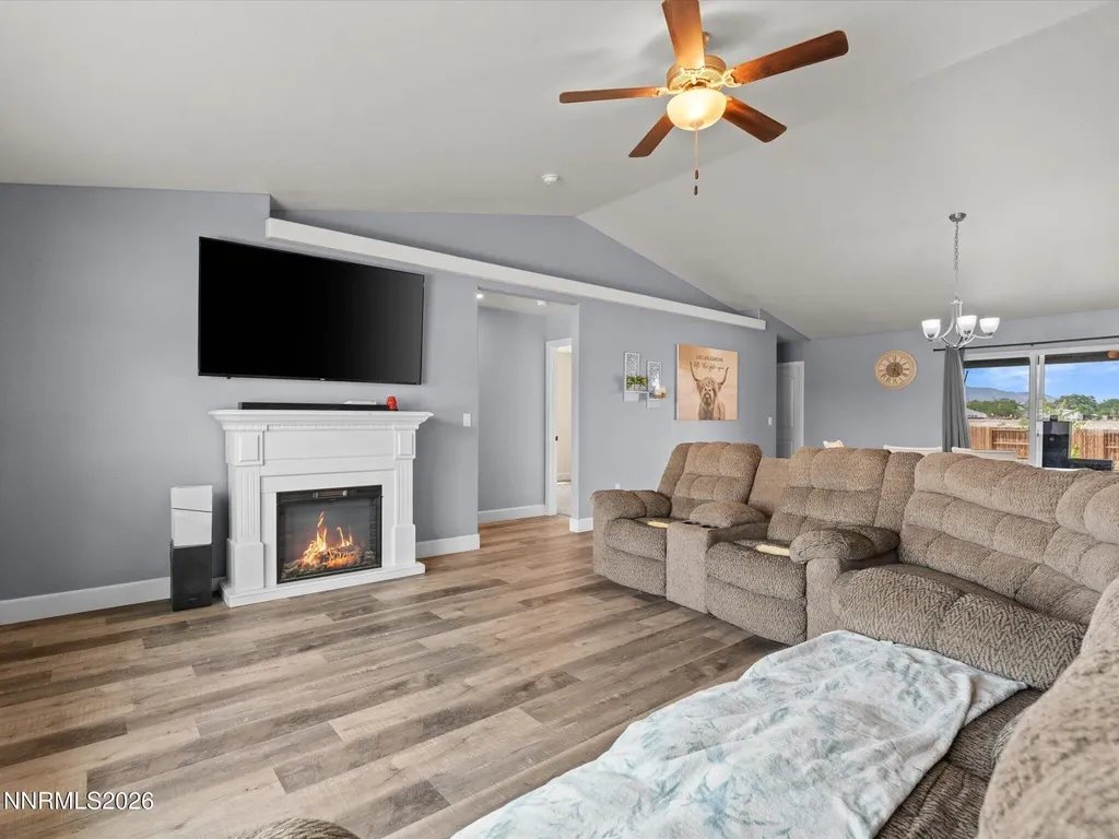 1342 Nevada Pacific Fernley NV 89408