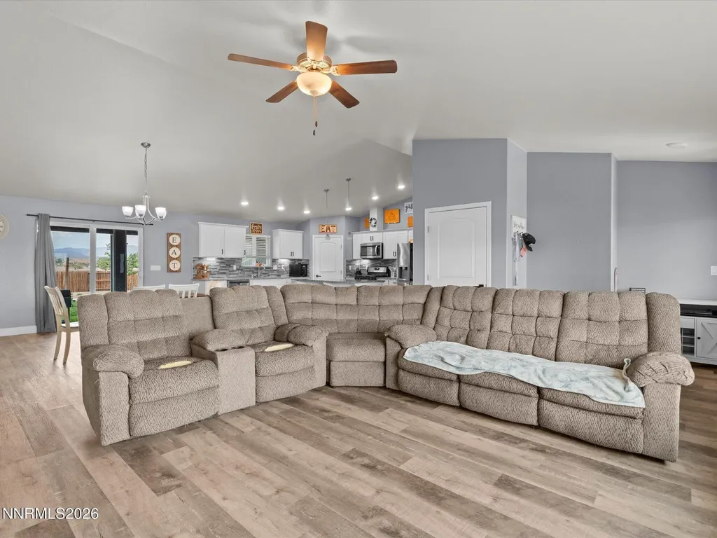 1342 Nevada Pacific Fernley NV 89408