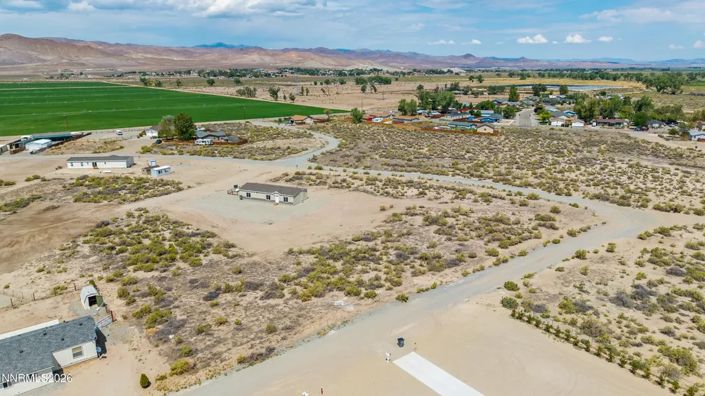 15 Northridge Yerington NV 89447