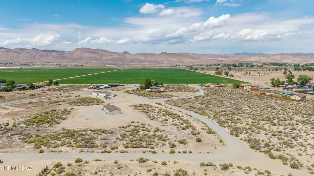 15 Northridge Yerington NV 89447