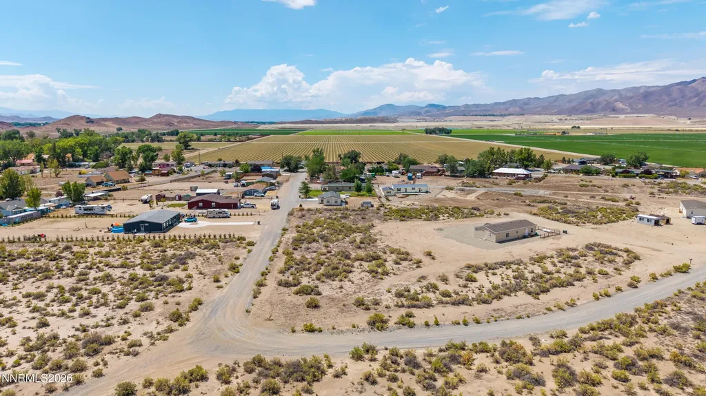 15 Northridge Yerington NV 89447