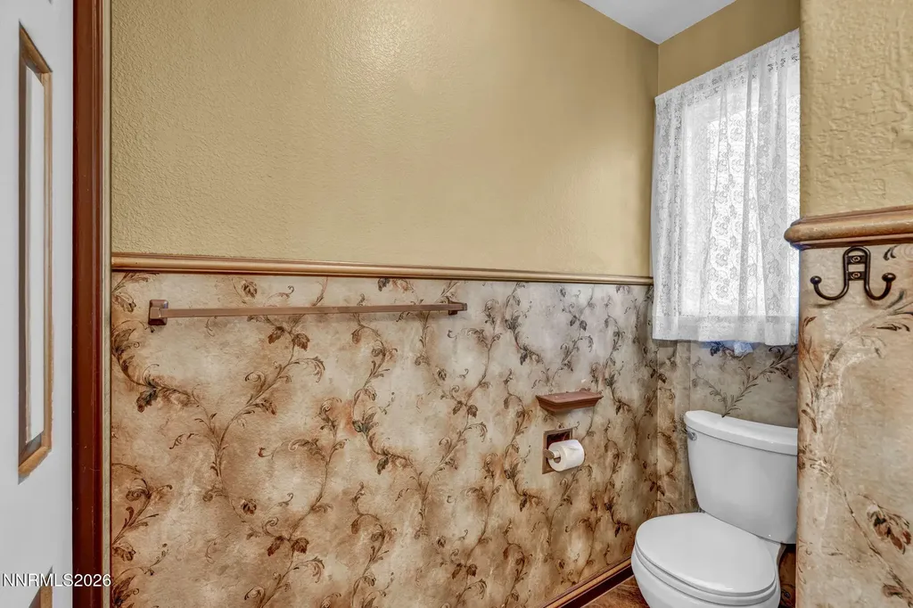 652 Silver Lace Fernley NV 89408