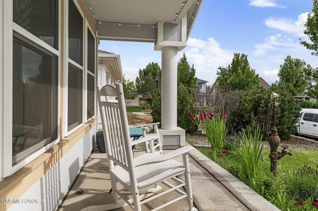 1341 Mountain Ash Gardnerville NV 89410