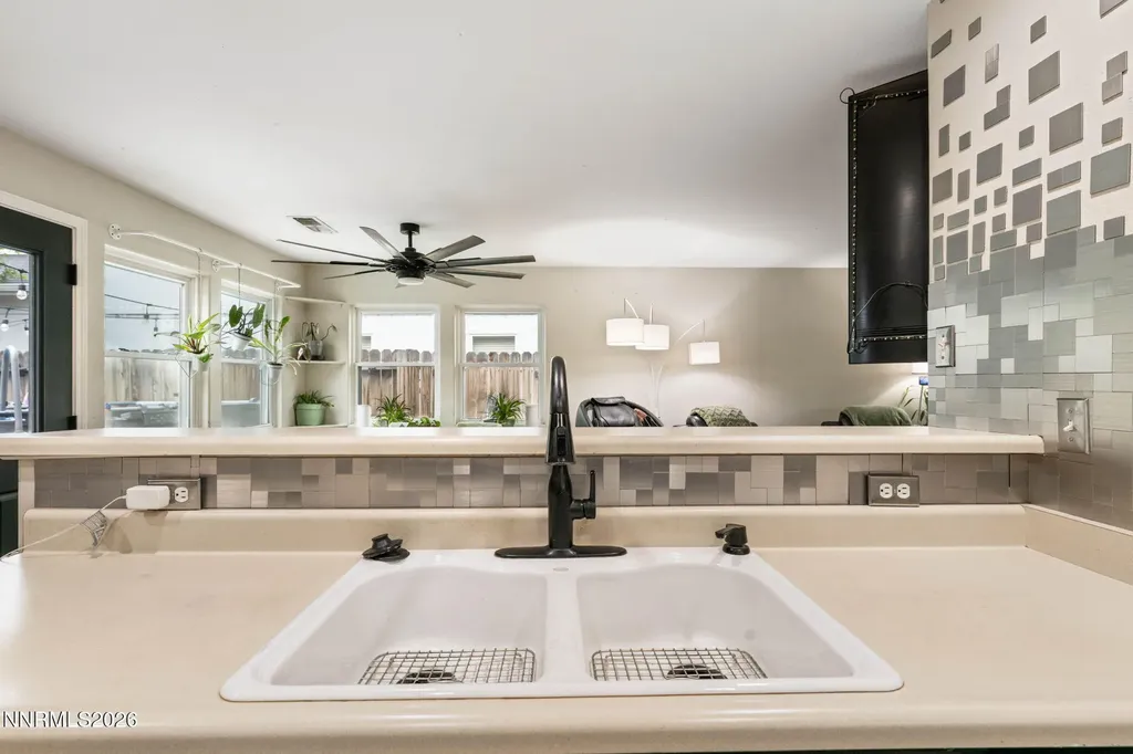 1341 Mountain Ash Gardnerville NV 89410