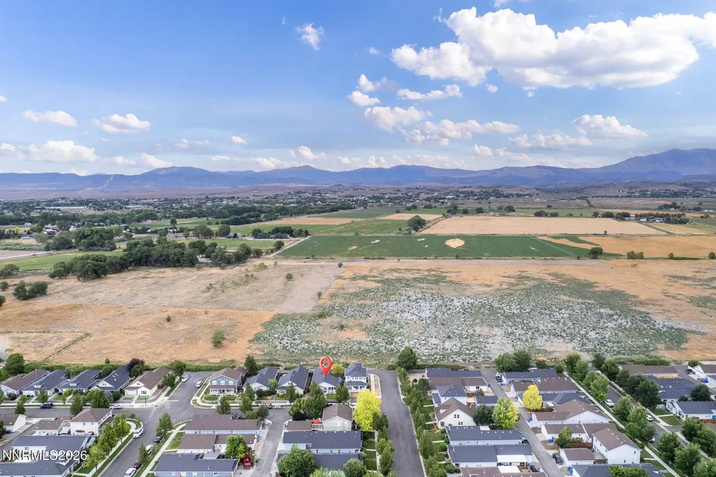 1341 Mountain Ash Gardnerville NV 89410