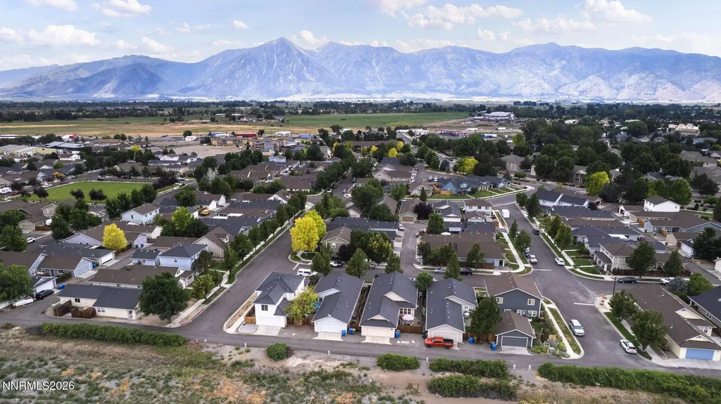 1341 Mountain Ash Gardnerville NV 89410