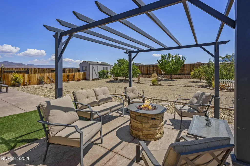 1238 Stratton Dayton NV 89403
