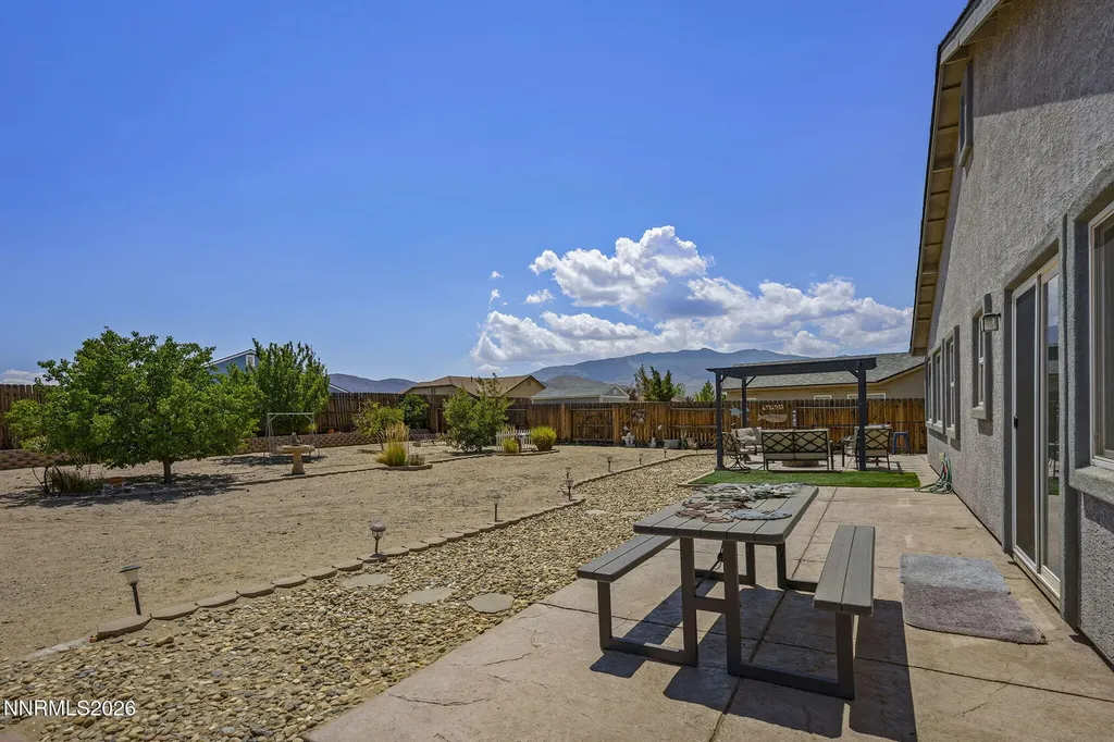 1238 Stratton Dayton NV 89403