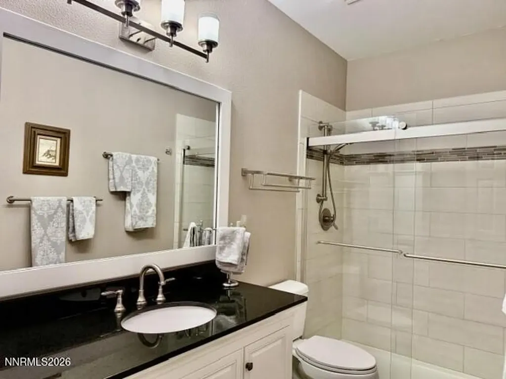 2911 La Cresta Minden NV 89423