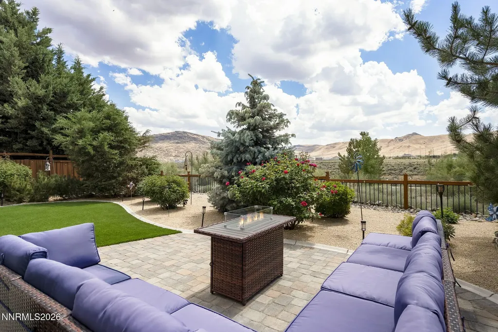 4233 Black Hills Sparks NV 89436
