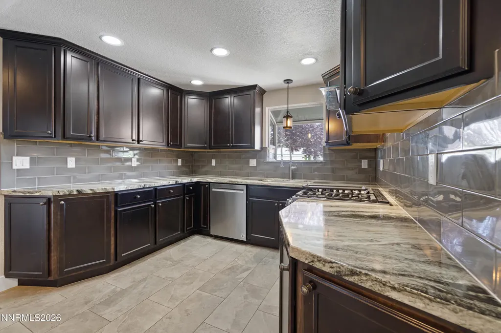 415 Keystone Dayton NV 89403