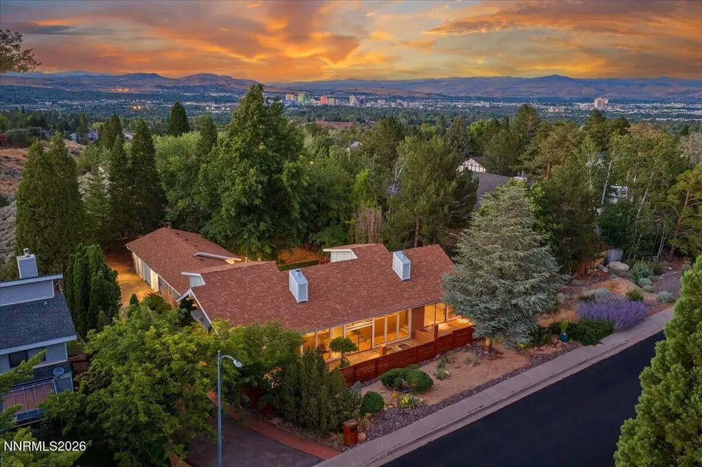 3615 Royer Reno NV 89509