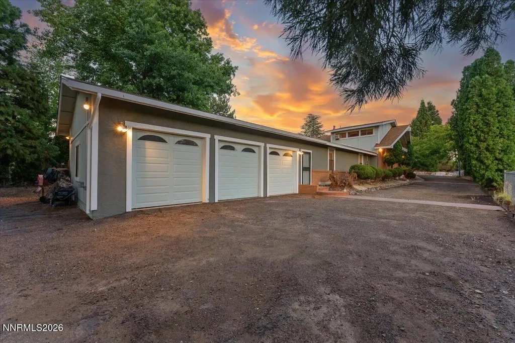 3615 Royer Reno NV 89509