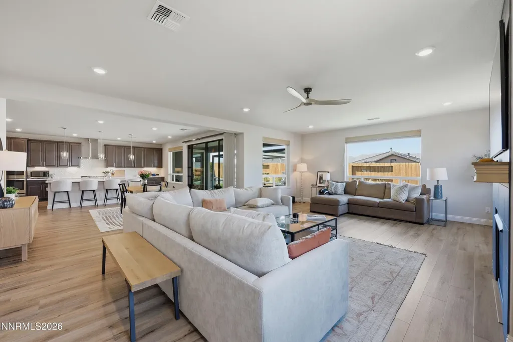 2345 Seaberry Sparks NV 89441