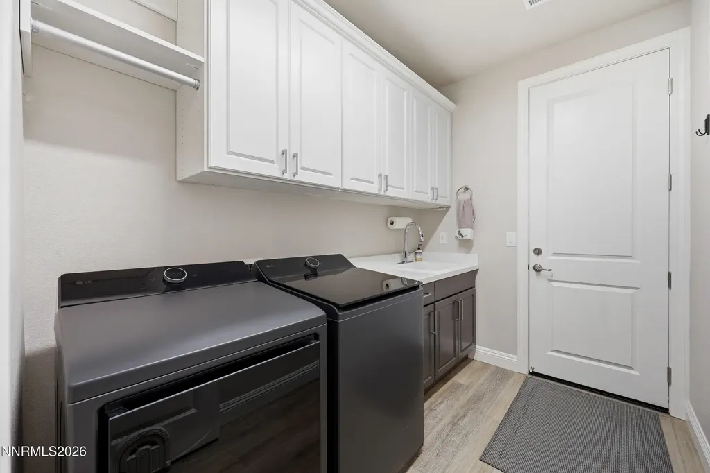 2345 Seaberry Sparks NV 89441