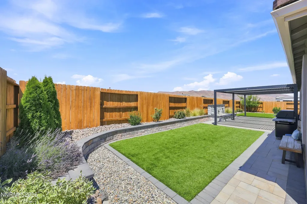 2345 Seaberry Sparks NV 89441