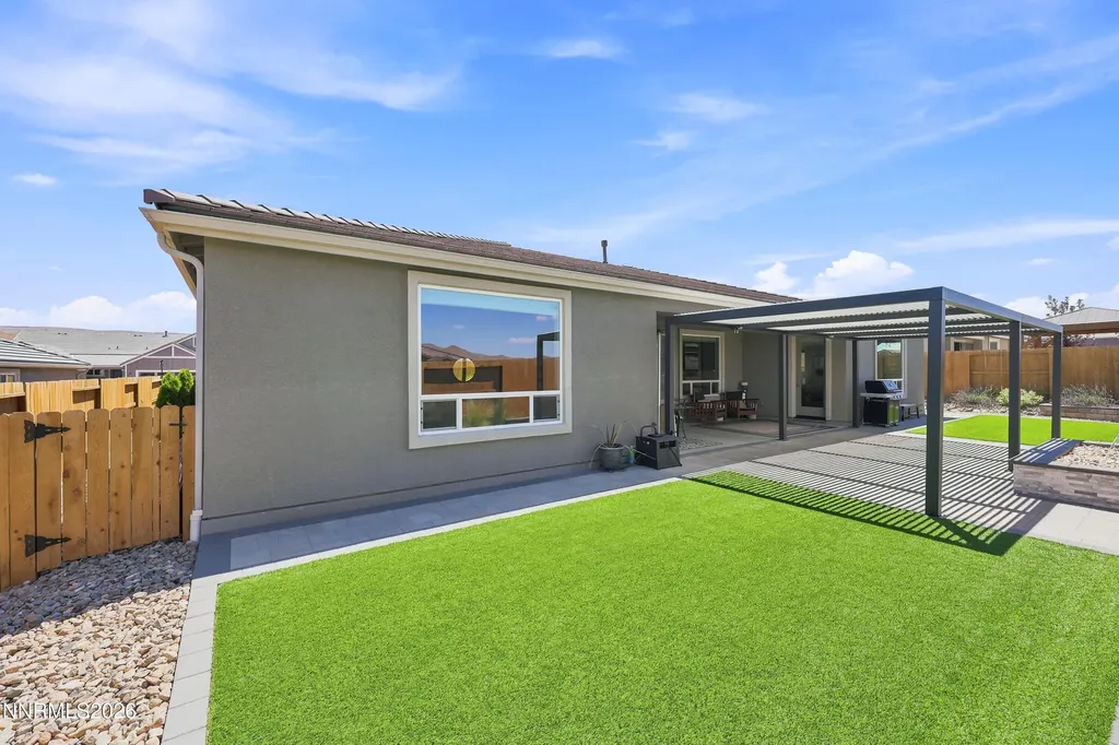 2345 Seaberry Sparks NV 89441