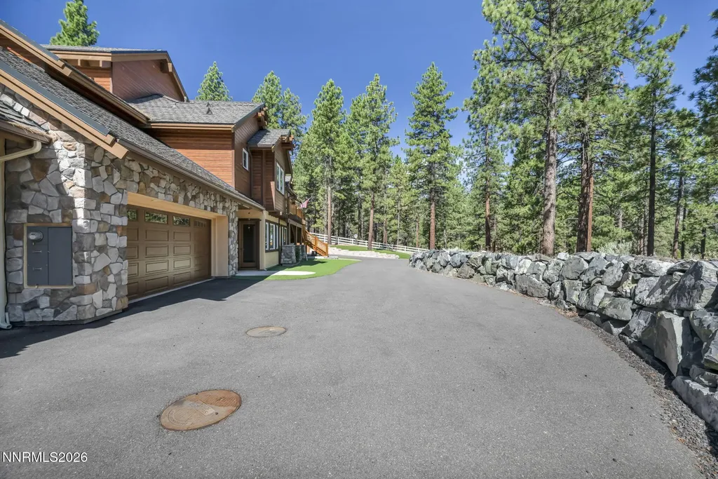 10 Franktown Washoe Valley NV 89704