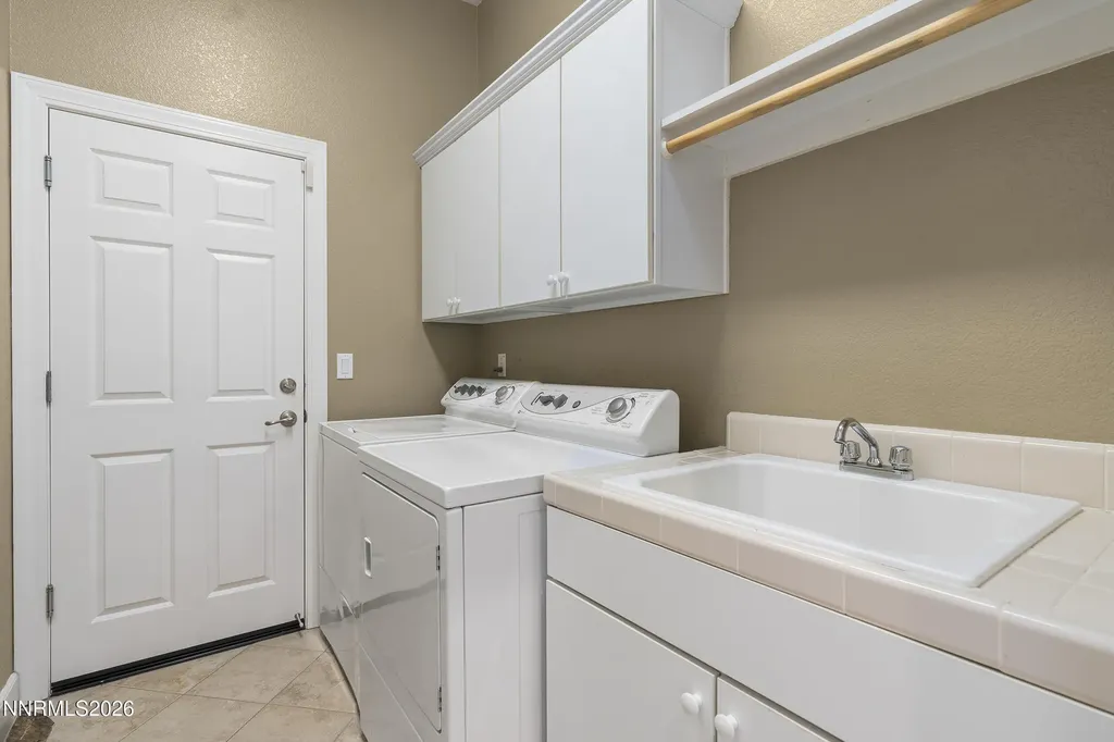 2855 Cedar Ridge Reno NV 89523