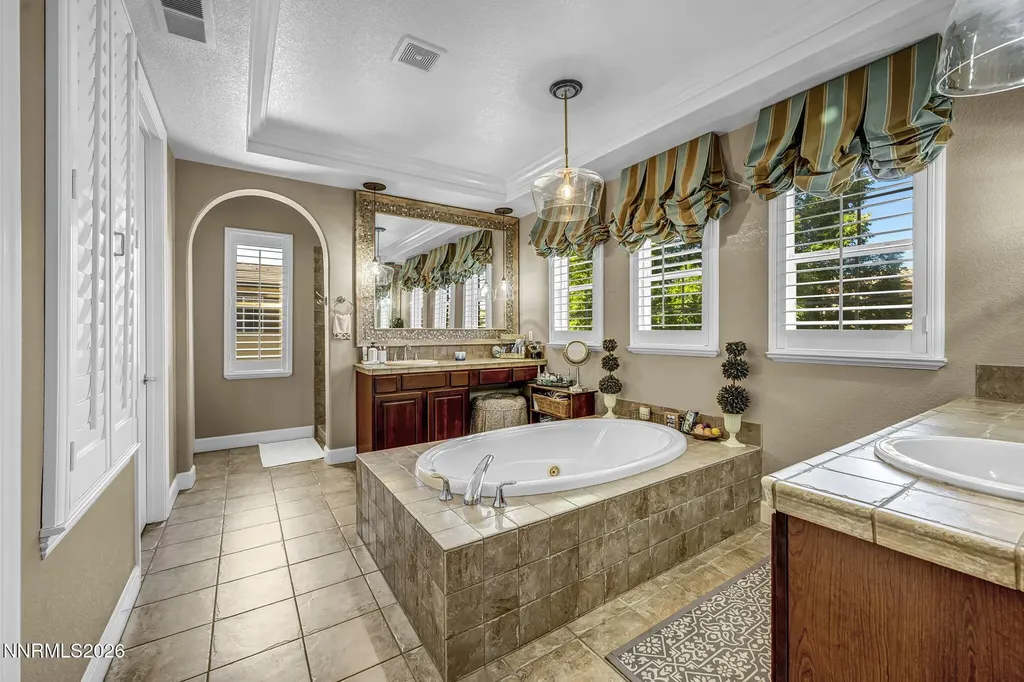 10795 Serratina Reno NV 89521