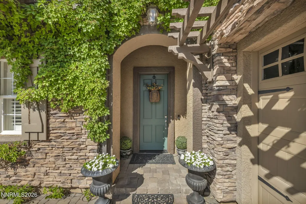 10795 Serratina Reno NV 89521