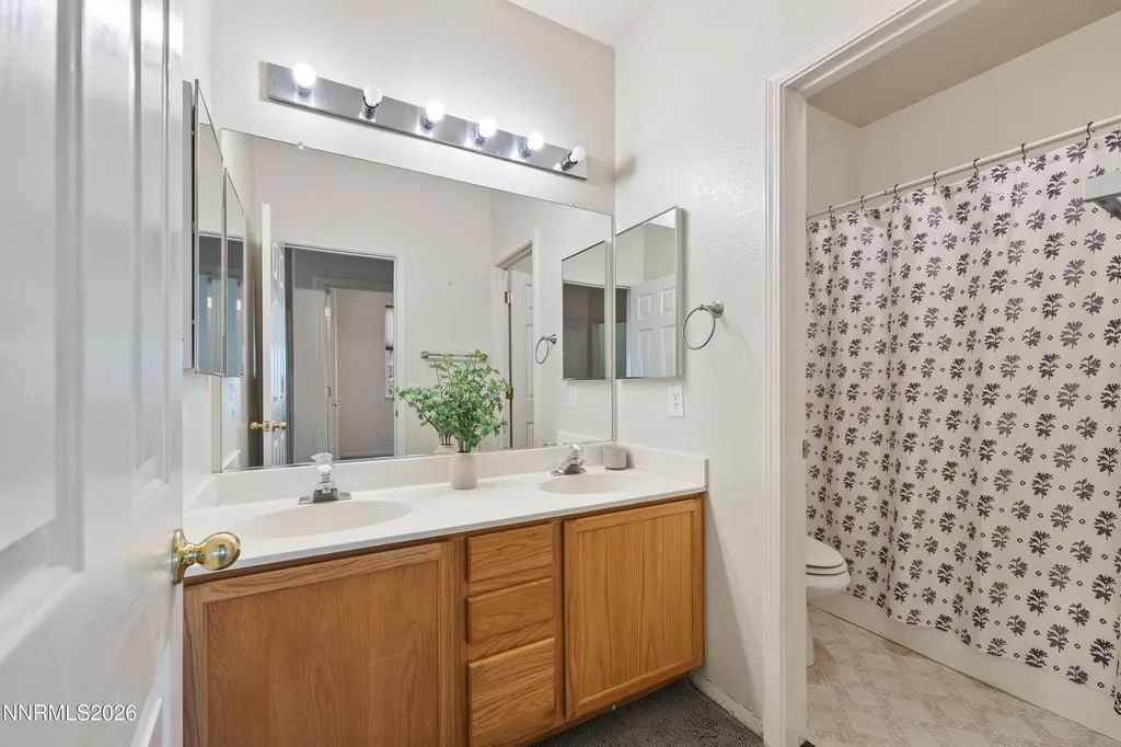 3972 Kettle Rock Reno NV 89508