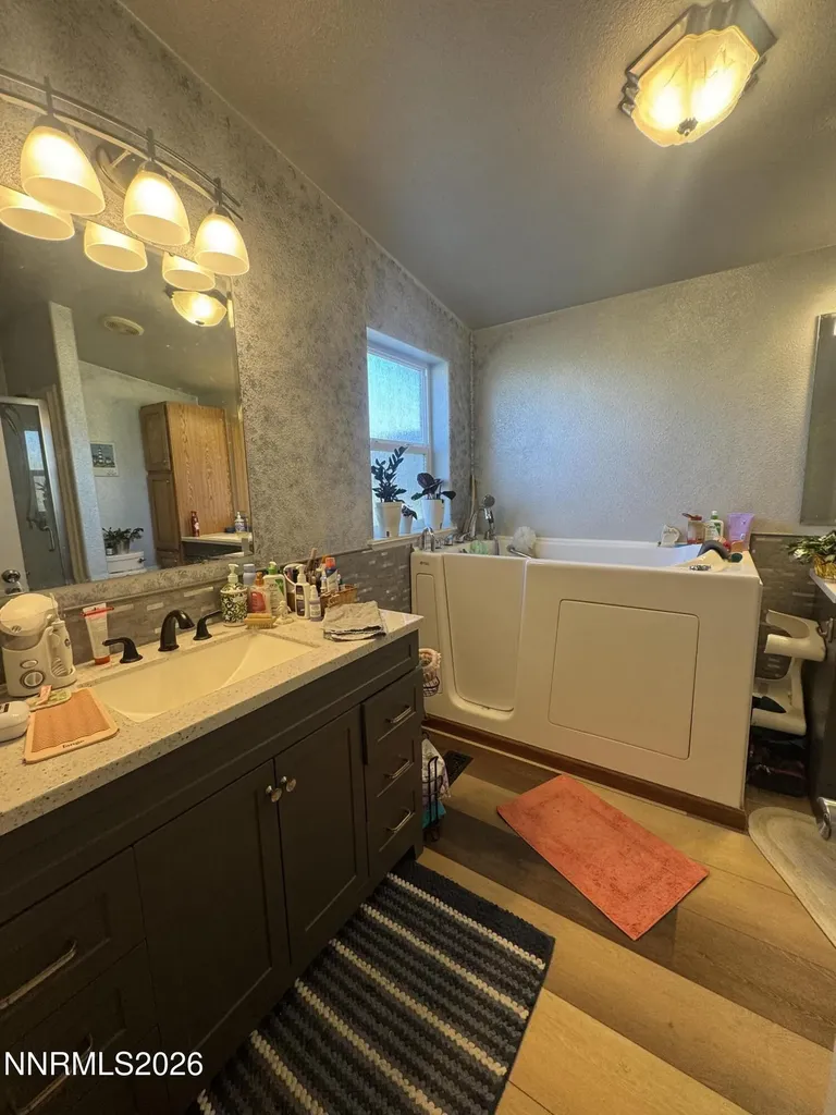 6262 Lakeview Fallon NV 89406