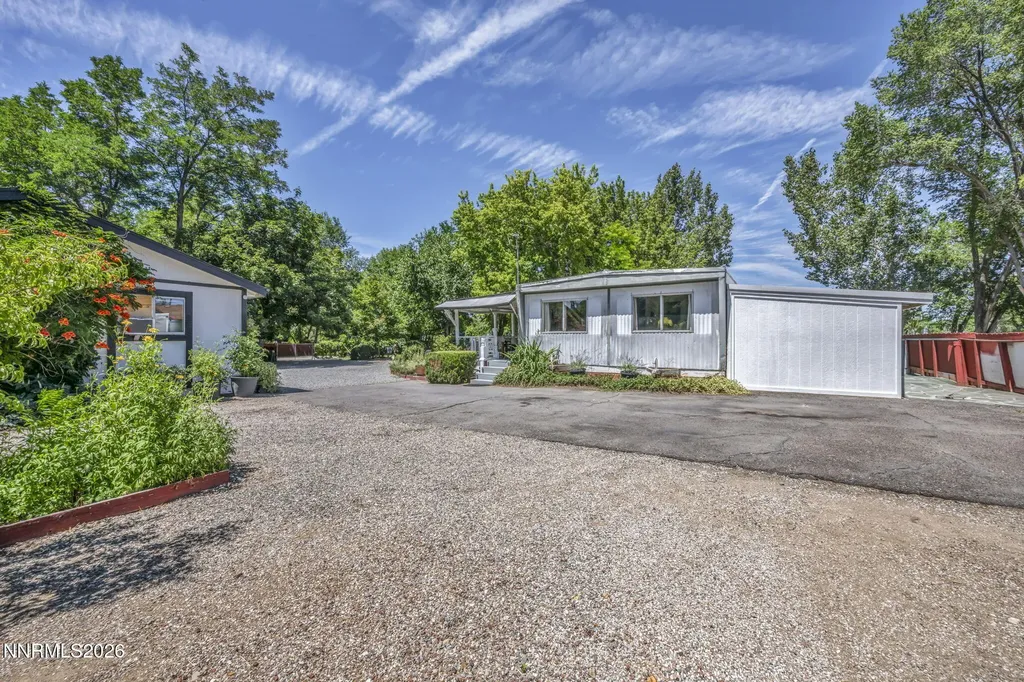 360 Gepford Sun Valley NV 89433