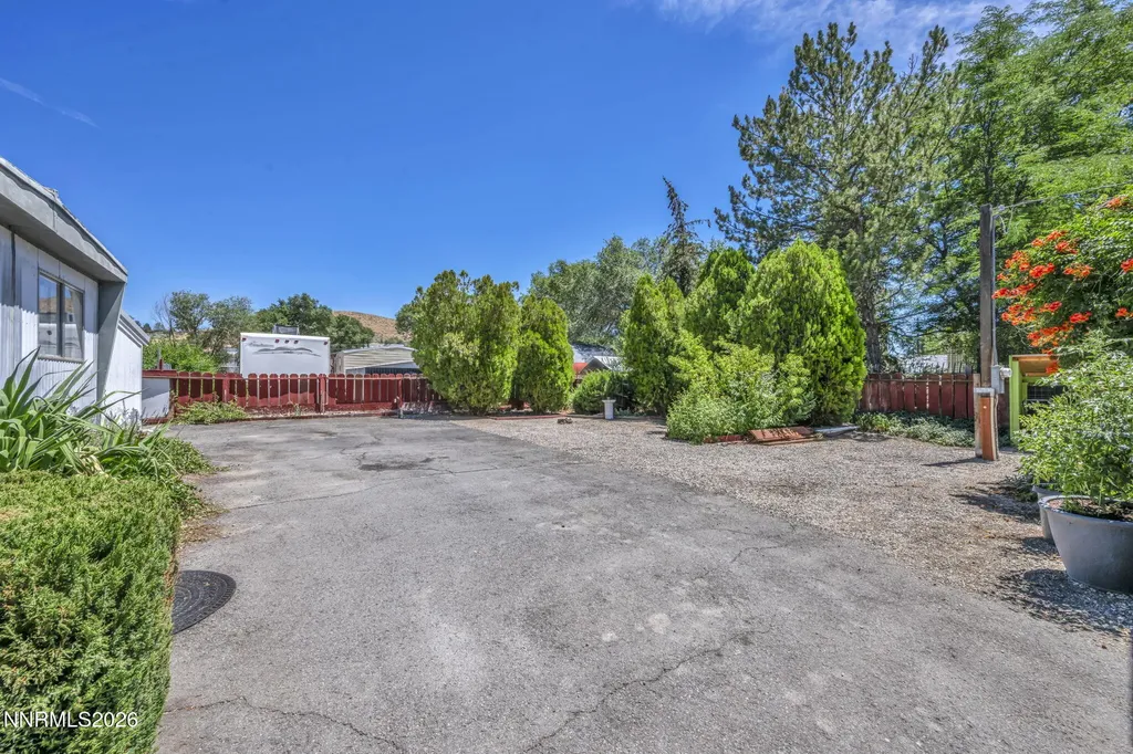 360 Gepford Sun Valley NV 89433