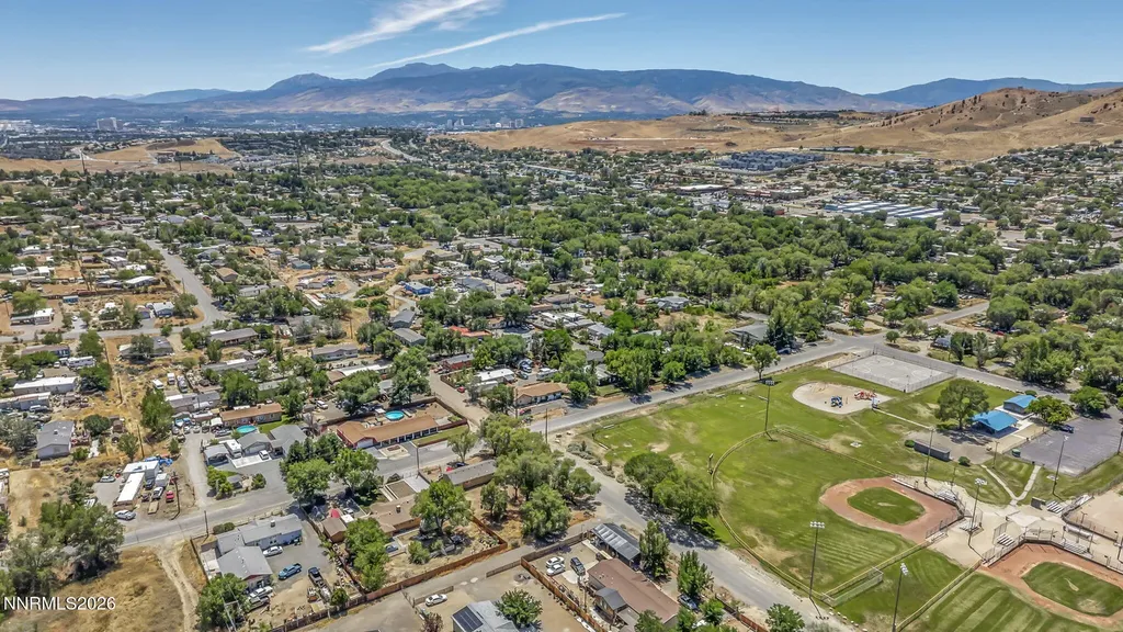 360 Gepford Sun Valley NV 89433