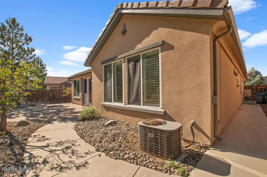 9255 Palmetto Reno NV 89523