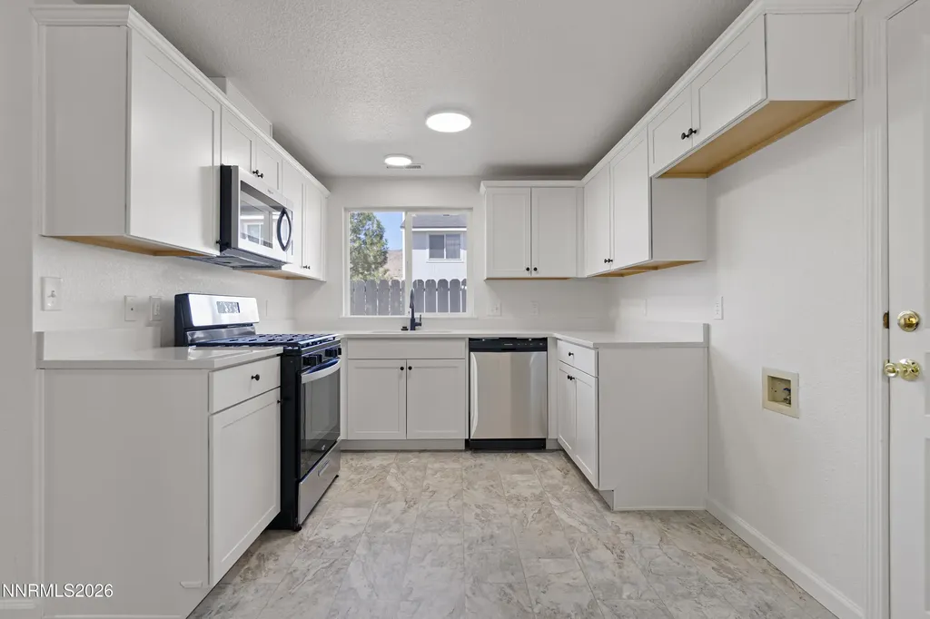 429 Sheep Camp Dayton NV 89403