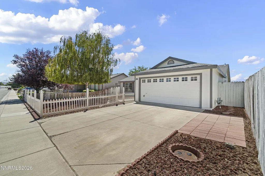 429 Sheep Camp Dayton NV 89403
