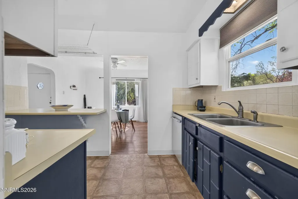 1207 Lander Reno NV 89509