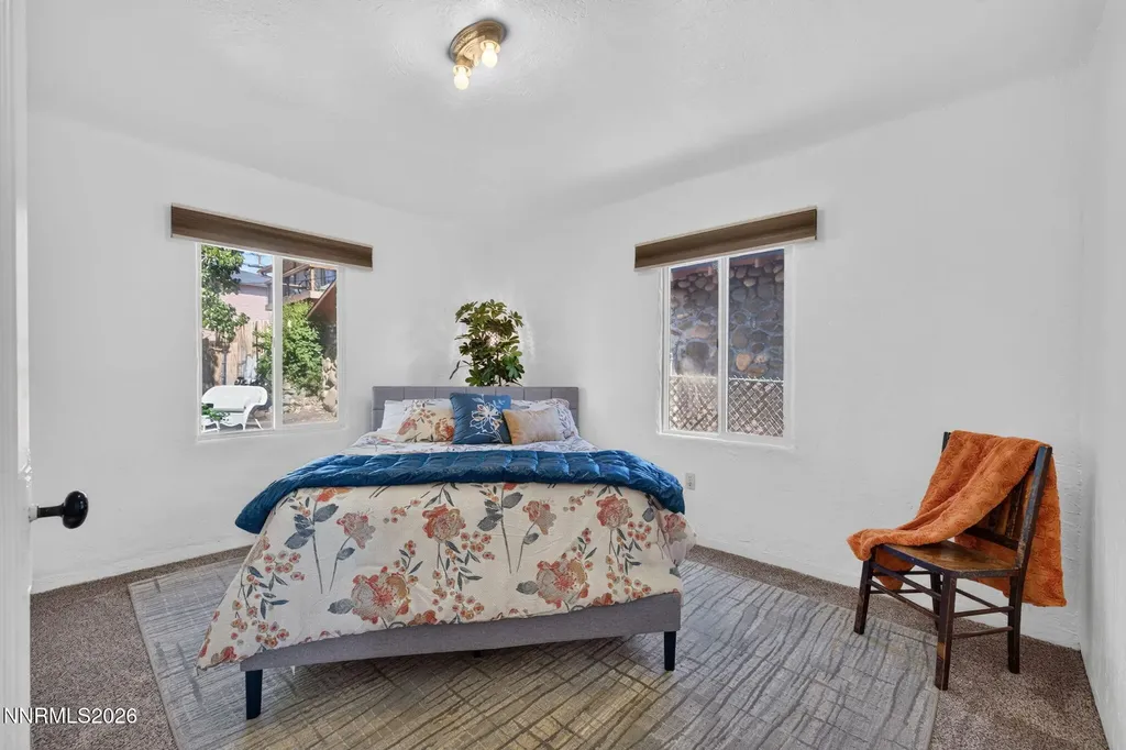 1207 Lander Reno NV 89509