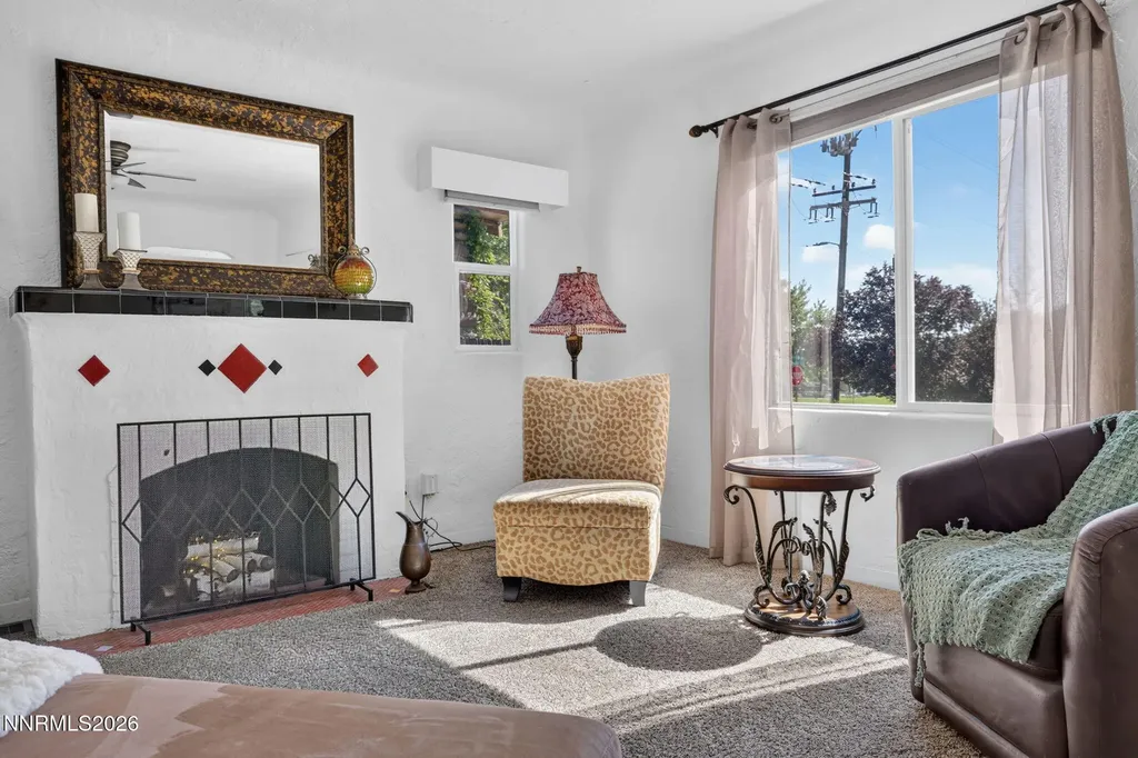 1207 Lander Reno NV 89509